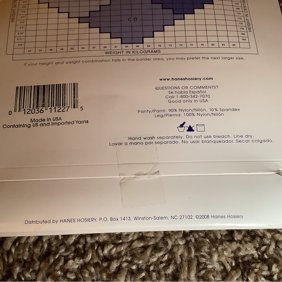 Hanes too day sheer control top pantyhose, color barely black, size: EF - Picture 7 of 12